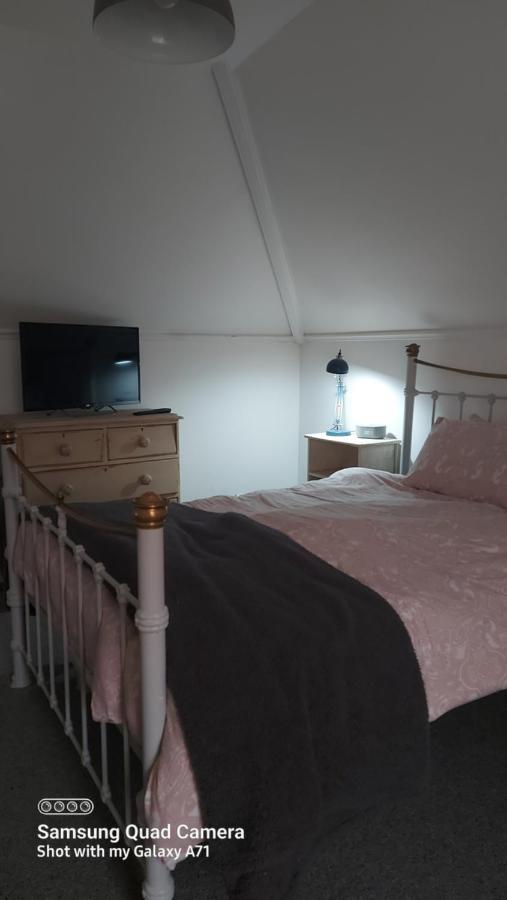 Homestay Poole Exterior foto